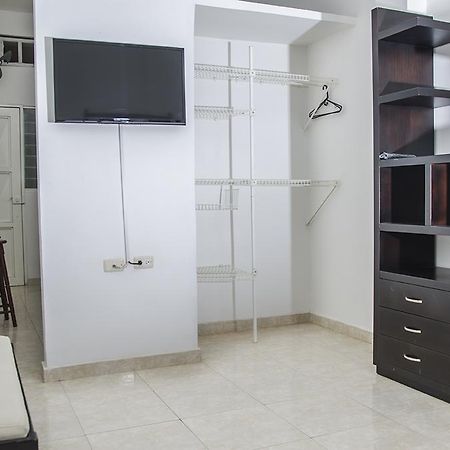 Hostal Alameda Cali Bagian luar foto